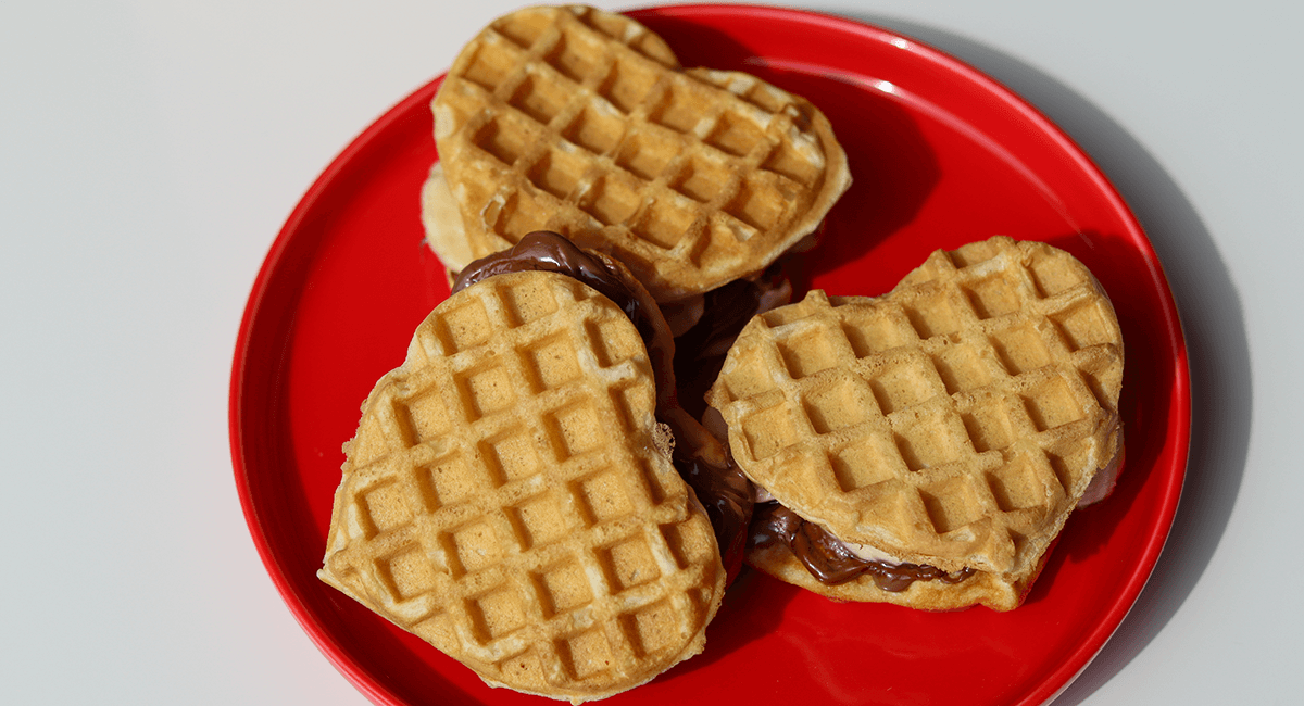 Banana Waffle Sandwich with hazelnut spread | FLVR